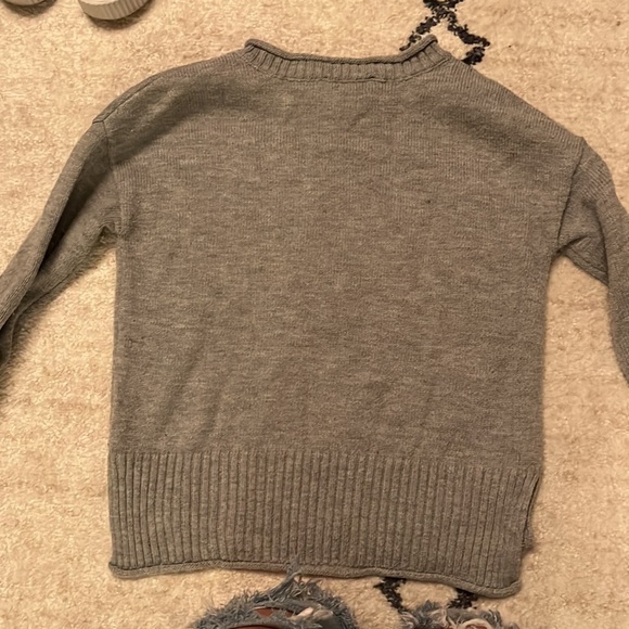 SALE! make offer now! sweater - Picture 6 of 8